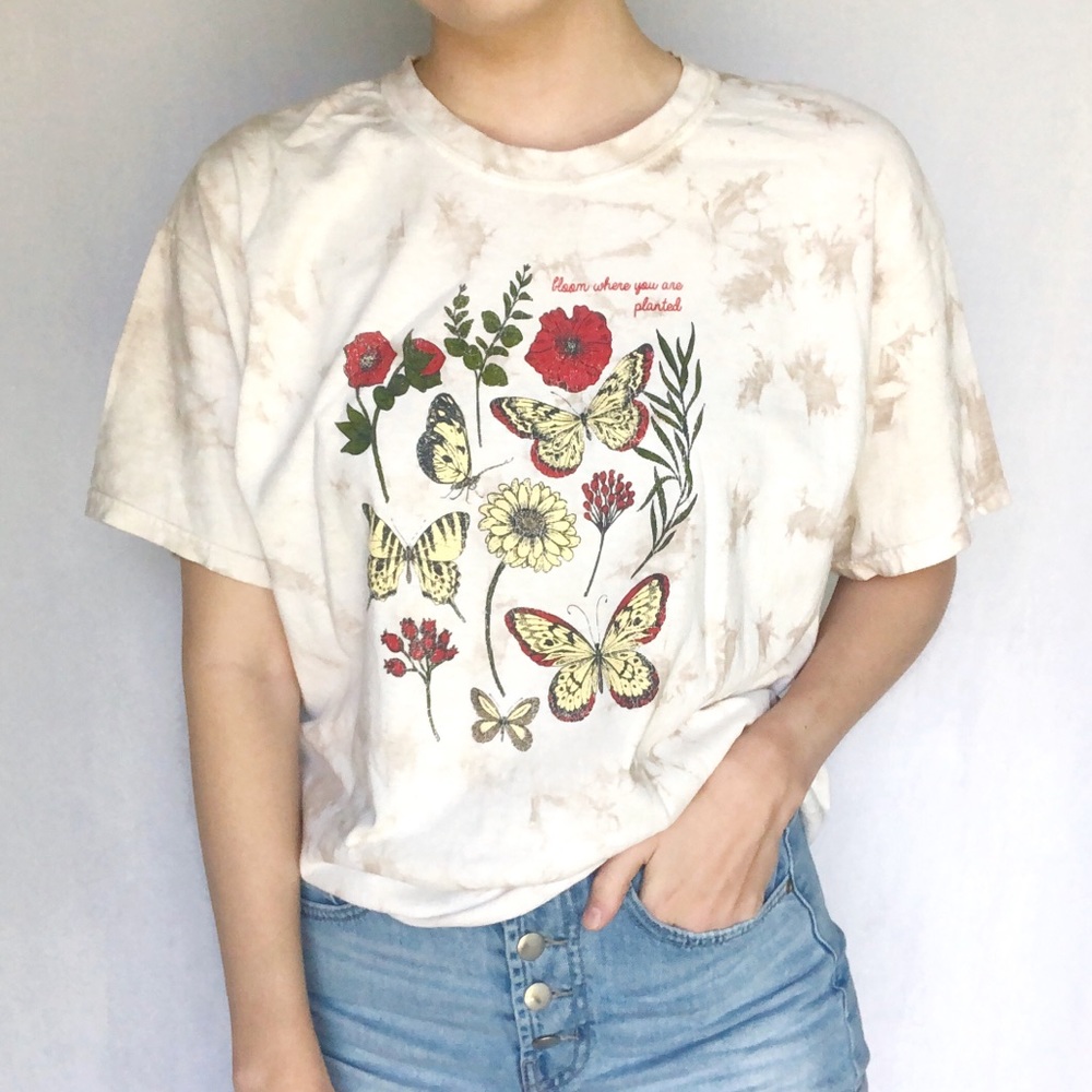 Bloom Where You’re Planted NWOT Tee‎